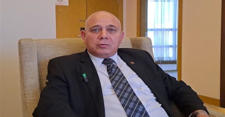 En la foto, Roberto Morales Ojeda