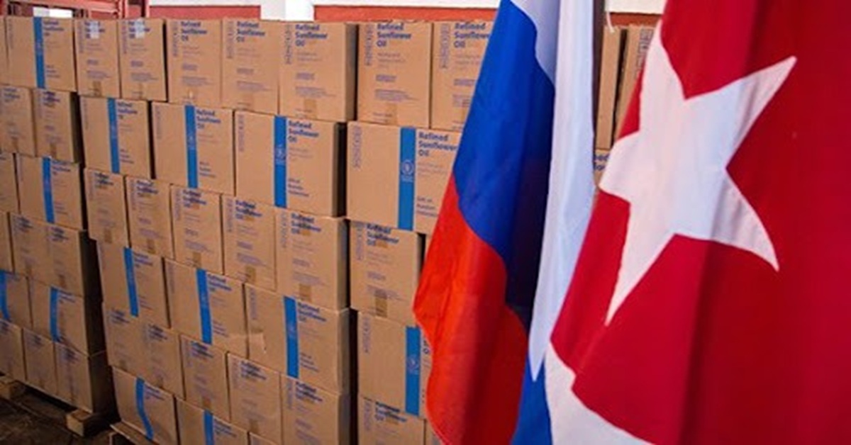 En la foto, cajas con ayuda rusa para Cuba