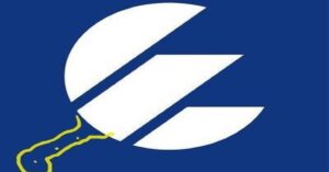 En la foto, el logo de Etecsa como si fuera un tridente