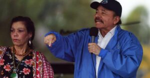 En la foto, los copresidentes de Nicaragua, Daniel Ortega y Rosario Muriloo