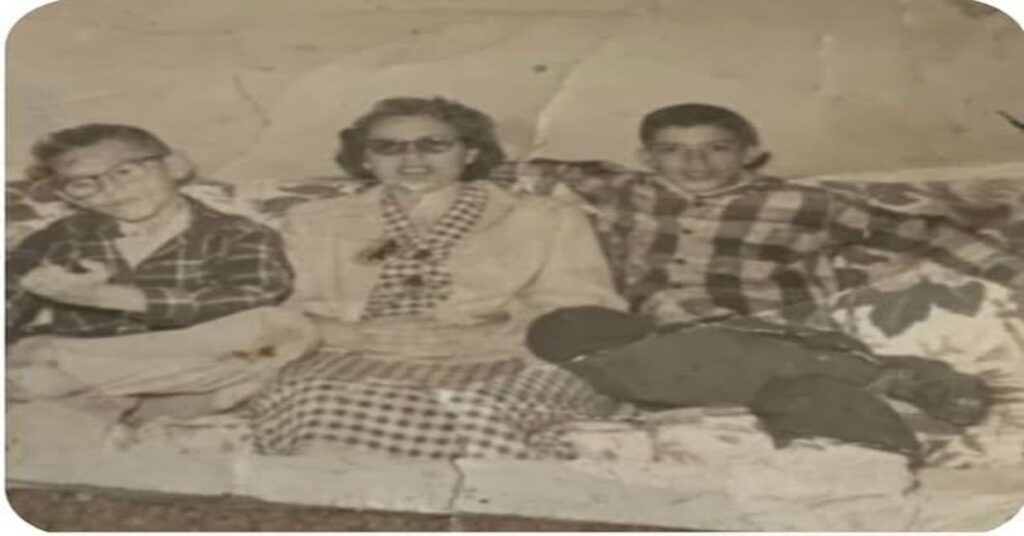 AQUELLAS SAGRADAS MADRES 3 AQUELLAS SAGRADAS MADRES