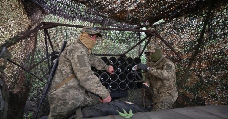 En la foto, tropas rusas en Ucrania