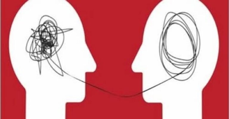 En la foto, una imagen relacionada con la comunicación