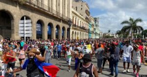 En la foto, imágenes de las protestas del 2021 en Cuba