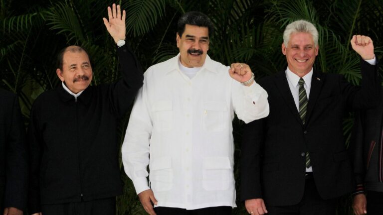 En la foto, Daniel Ortega, Nicolás Maduro y Díaz-Canel