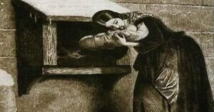 En la foto, una madre deja un hijo abandonado en un sitio preparado para eso