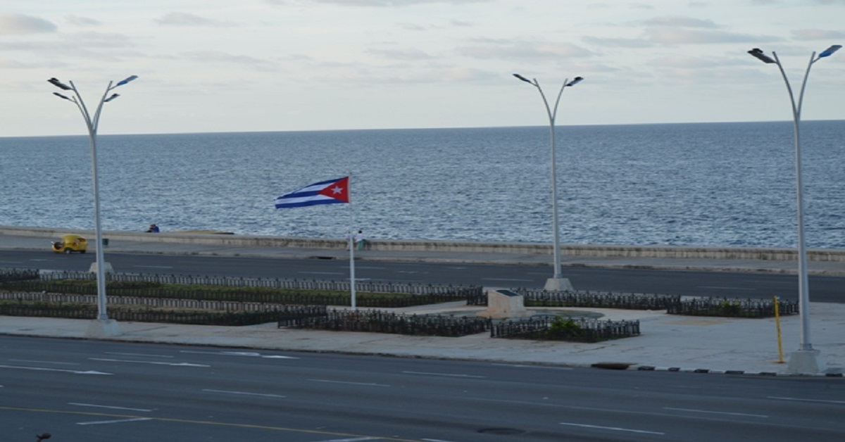 En la foto, una vista del malecón de La Habana