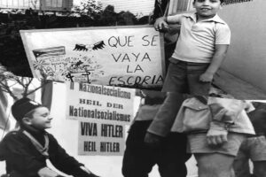 En la foto, contrapuestas dos imágenes, una de la Cuba de los 80 y una de la Alemania nazi