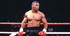 En la foto, Mike Tyson en sus tiempos de boxeador en activo