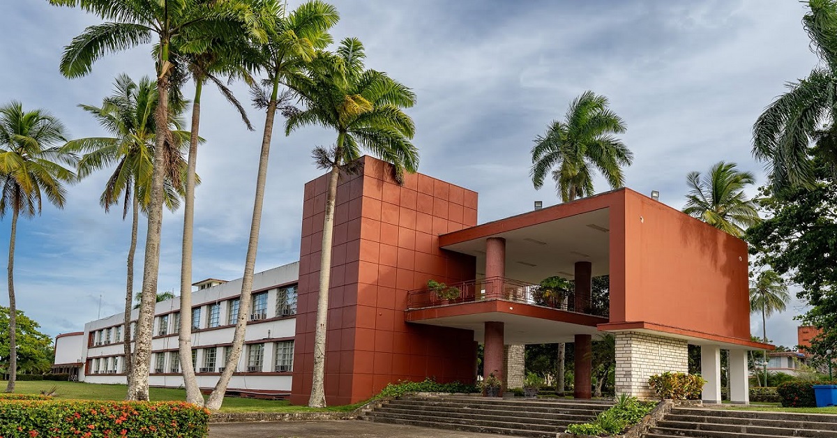 En la foto, el rectorado de la Universidad Central de Las Villas