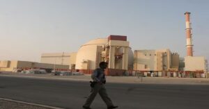 En la foto, la planta nuclear iraní de Bushehr