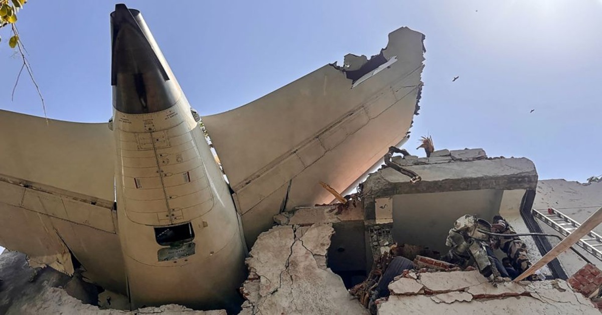 En la foto, el avión accidentado en la India
