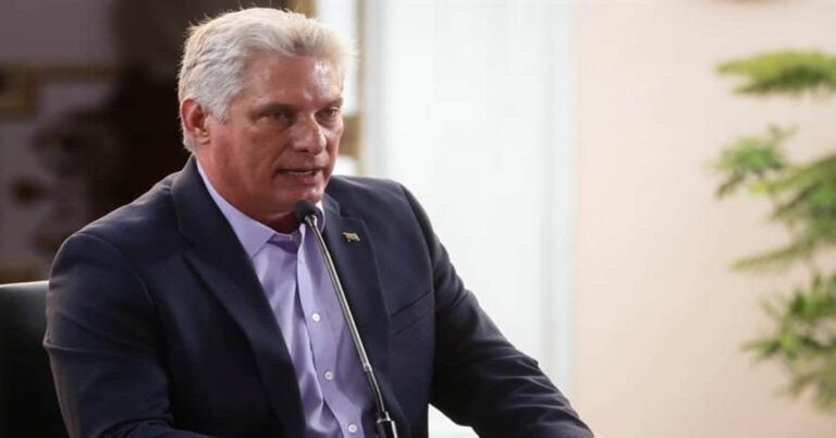 En la foto, el impuesto presidente de Cuba