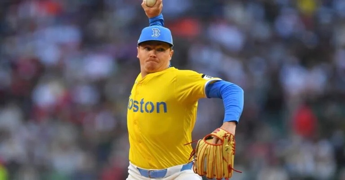 En la foto, el pitcher derecho de Boston Hunter Dobbins