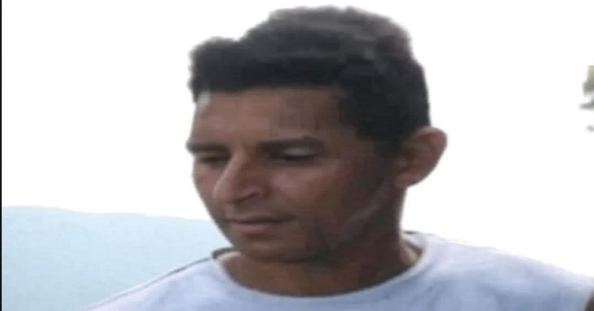 En la foto, Alambrito