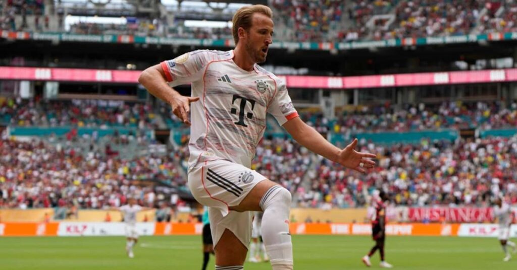 En la foto, HArry Kane celebra un gol ante Flamengo