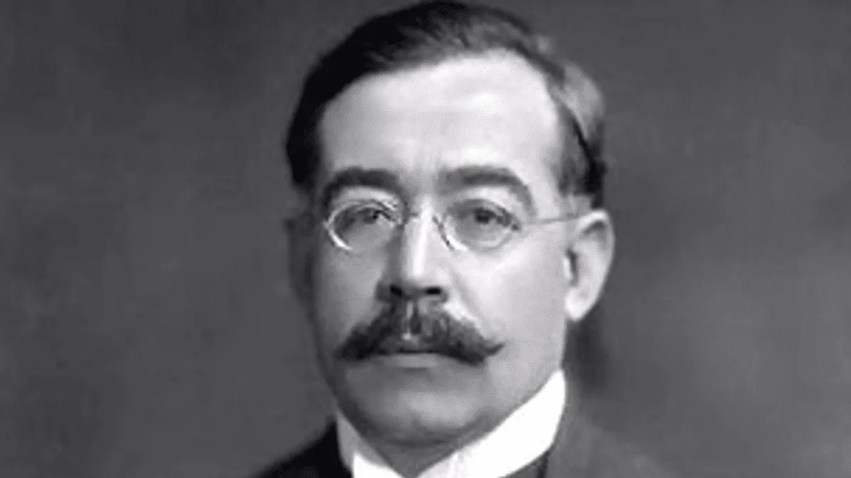 En la foto, el escritor argentino Leopoldo Lugones