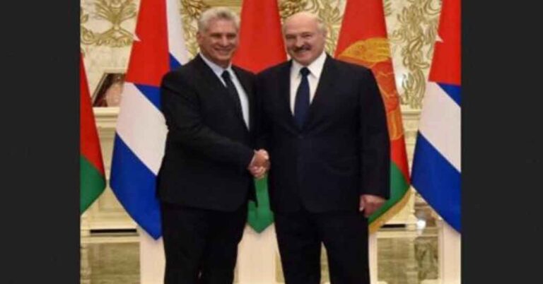 En la foto, Díaz-Canel y Lukashenko