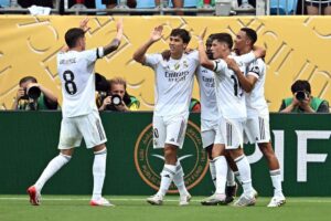 En la foto, el Real Madrid celebra un gol ante el Pachuca