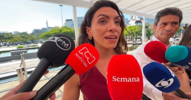 En la foto, la vocera del Departamento de Estado, Natalia Molano