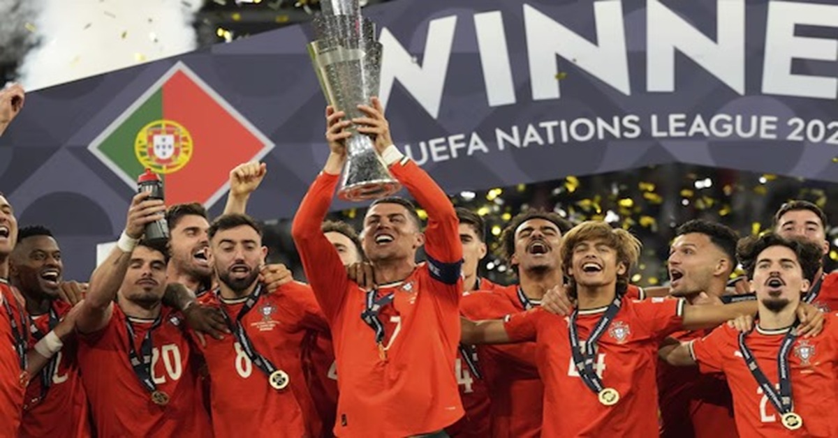 En la foto, Portugal celebra el título de la Nationes League