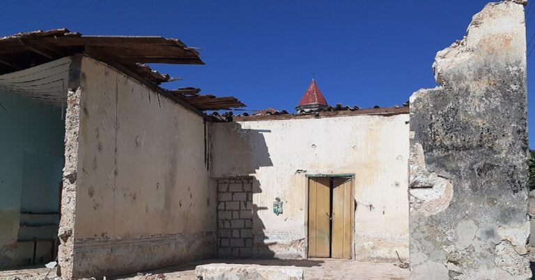En la foto, Jaruco en ruinas