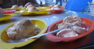 En la foto, helados en Coppelia, en La Habana