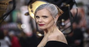 En la foto, Elizabeth McGovern