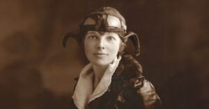 En la foto, Amelia Earhart
