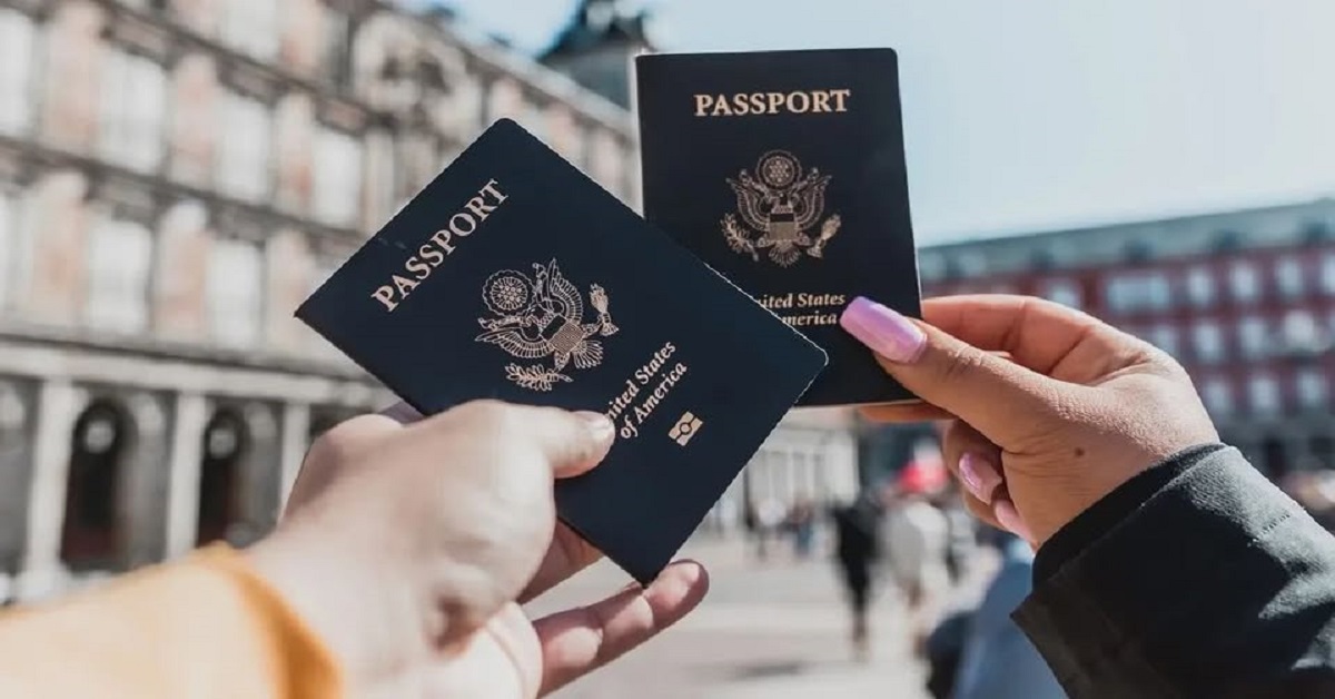 En la foto, pasaporte de Estados Unidos