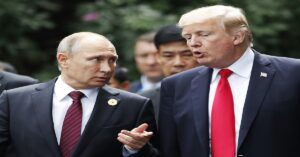 En la foto, Trump y Putin
