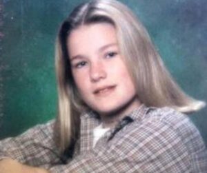 En la foto, Molly Bish, la niña desaparecida y asesinada en Massachusetts