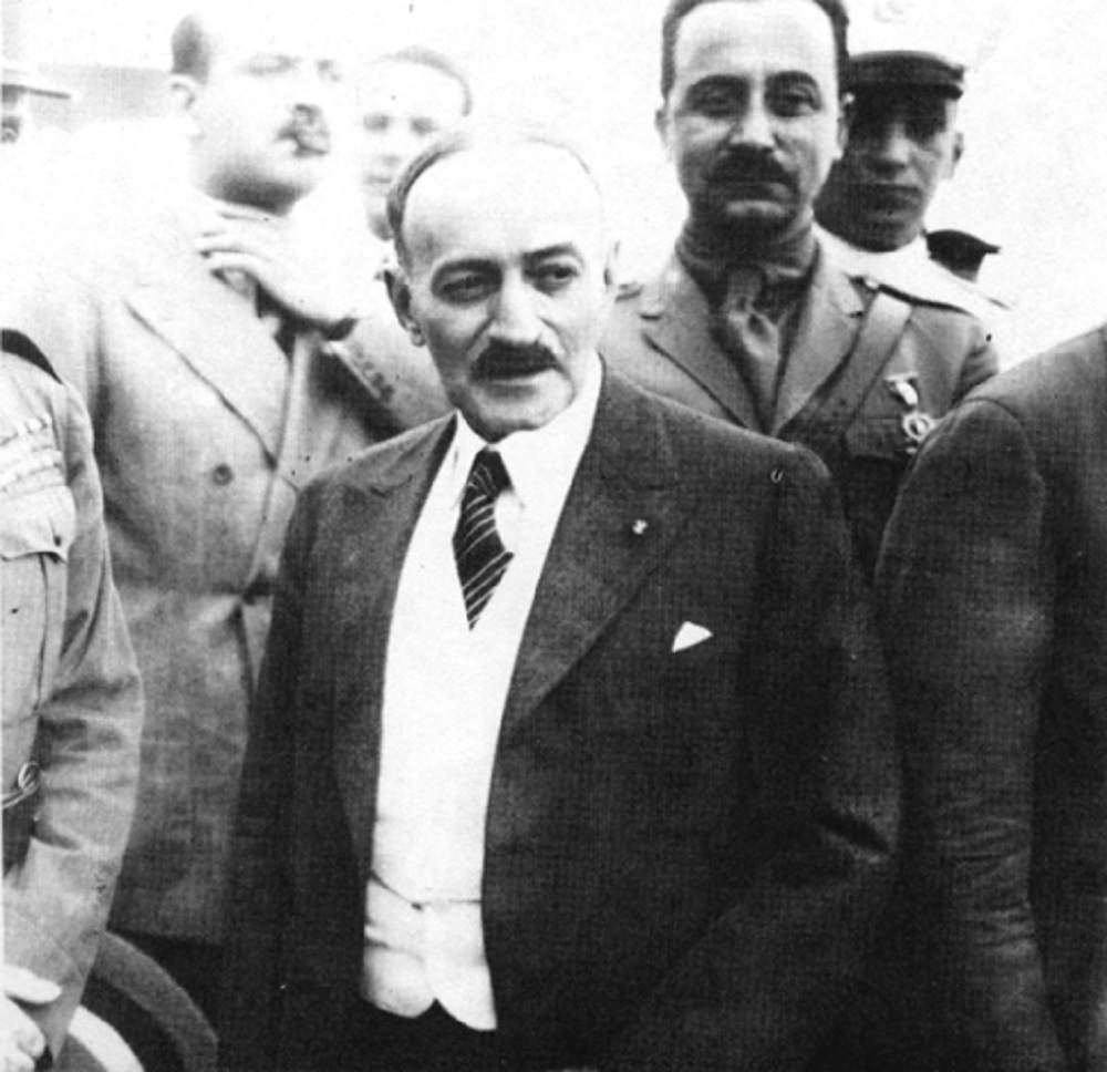 En la foto, en primer plano, Carlos Manuel de Céspedes y Quesada