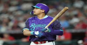 En la foto, Josh Naylor, recién canjeado de Arizona a Seattle