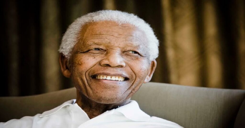 En la foto, el expresidente surafricano Nelson Mandela