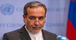 En la foto, el canciller iraní, Abbas Araghchi