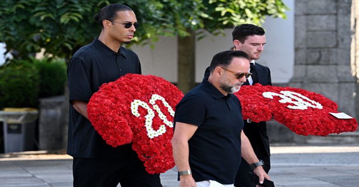 Van Dick y Henderson en el sepelio de Diogo Jota