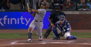 En la foto, Trent Grisham conecta grand Slam ante los Bravos