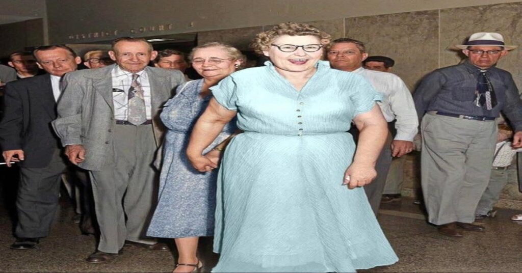 En la foto, La Viuda Negra