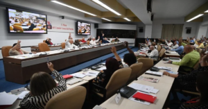 En la foto, una imagen del Pleno del PCC