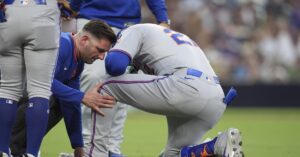 En la foto, Juan Soto se lesiona