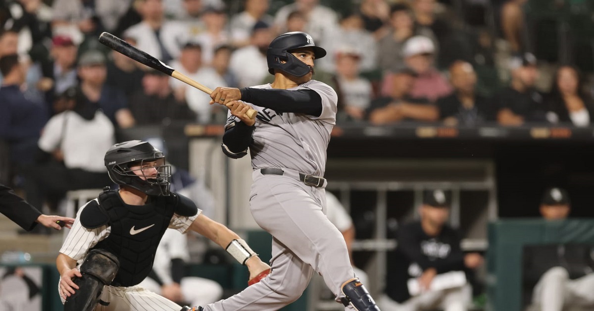 En la foto, Trent Grisham conecta jonrón ante White Sox