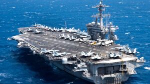 En la foto, el portaviones Gerald Gord