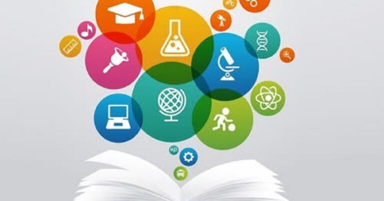 En la foto, una imagen alegórica a la educación