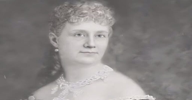 En la foto, Martha Coston