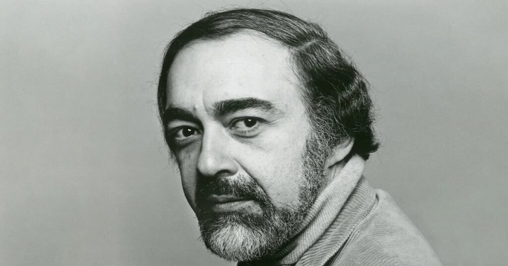 En la foto, Ira levin