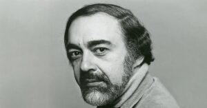 En la foto, Ira levin
