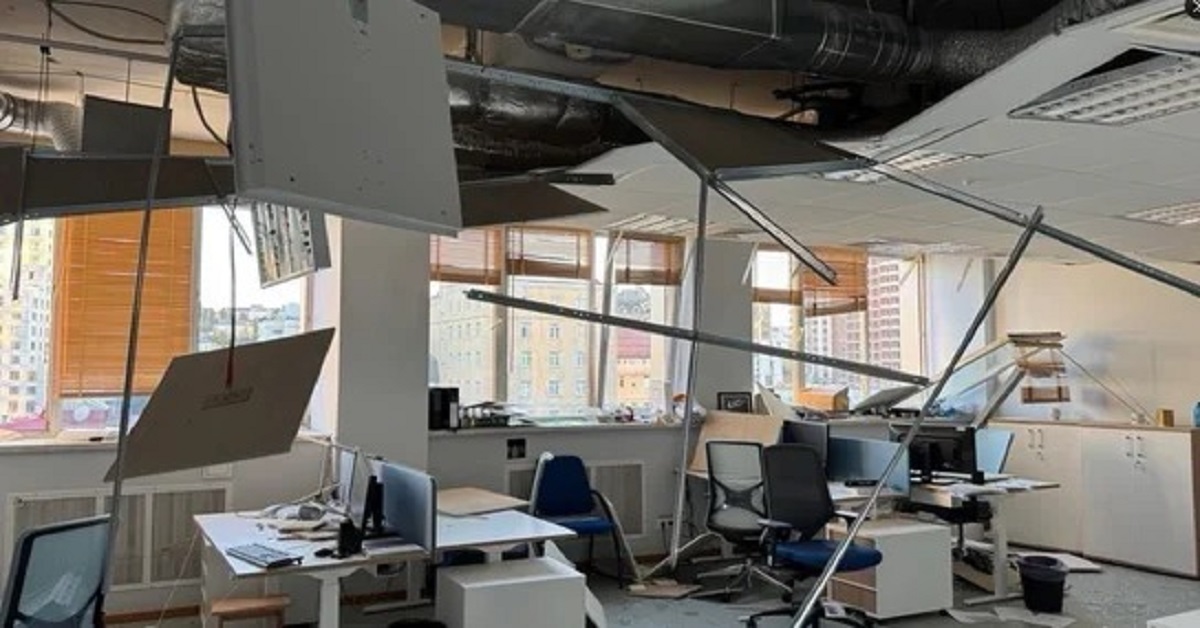 En al foto, oficinas del Ministerio del Interior de Yemen dañadas por el bombardeo israelí