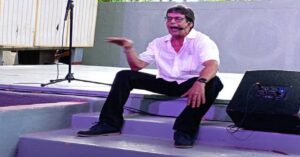 En la foto, Ulises Toirac en El Cabildo