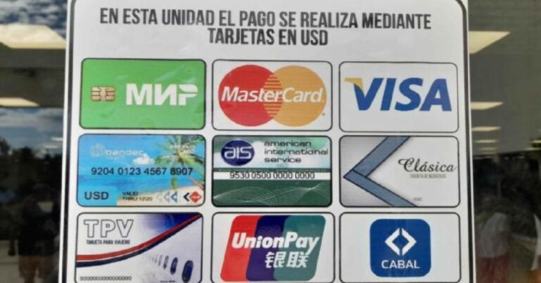 En la foto, anuncio en un mercado en Cuba